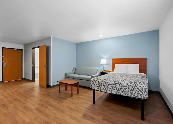 Woodspring Suites Hobbs
