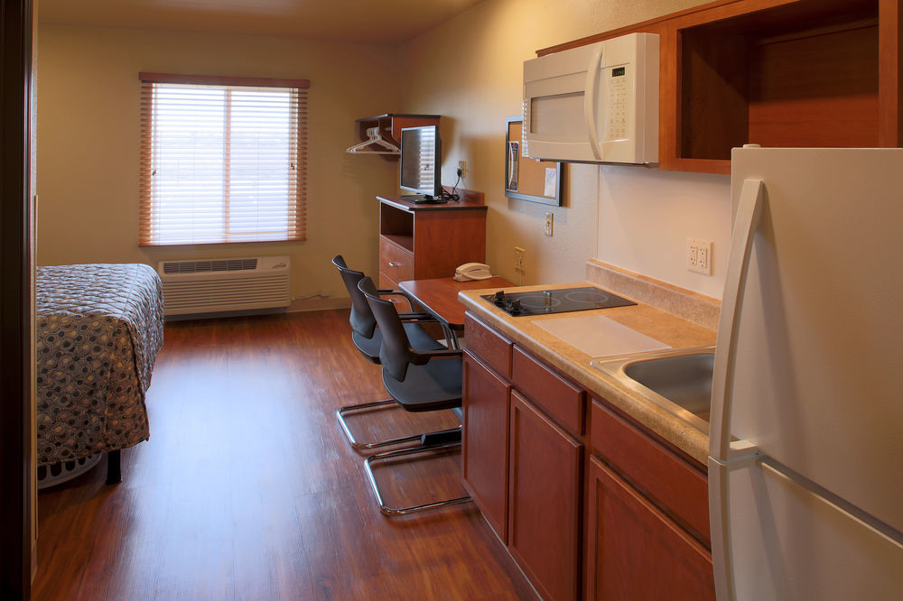 Woodspring Hobbs Hotel 2*