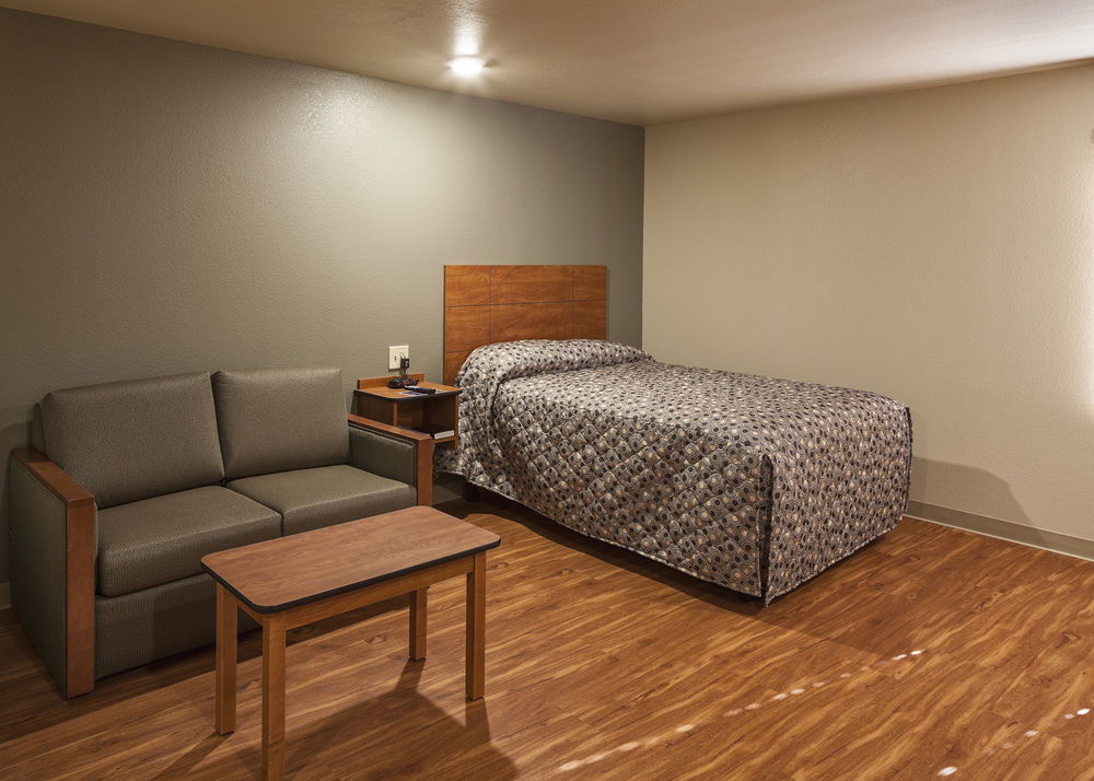 Woodspring Hobbs 2*