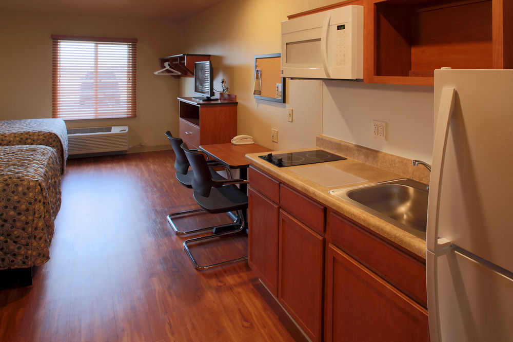Woodspring Hobbs Hotel 2*